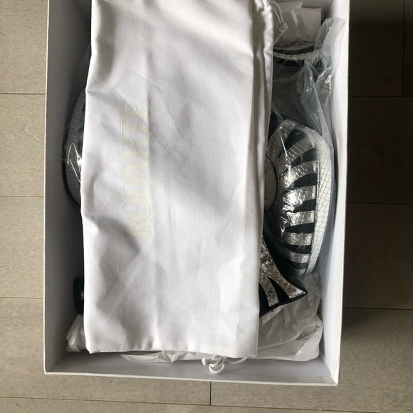 Brand new silver and black Rodarte Mary Jane heels - Picture 4 of 7